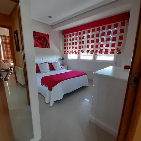 Rua A Plaza La Constitucion 16 *