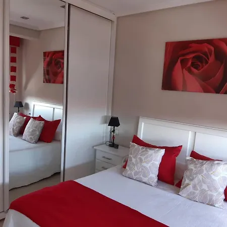 Rua A Plaza La Constitucion 16 *