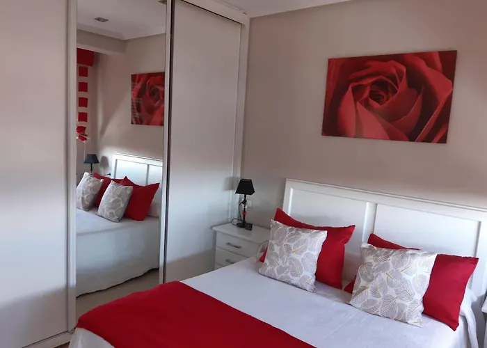 Rua A Plaza La Constitucion 16 *