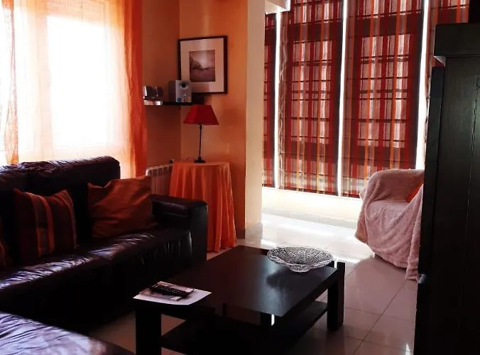 Rua A Plaza La Constitucion 16 * فينيستيري