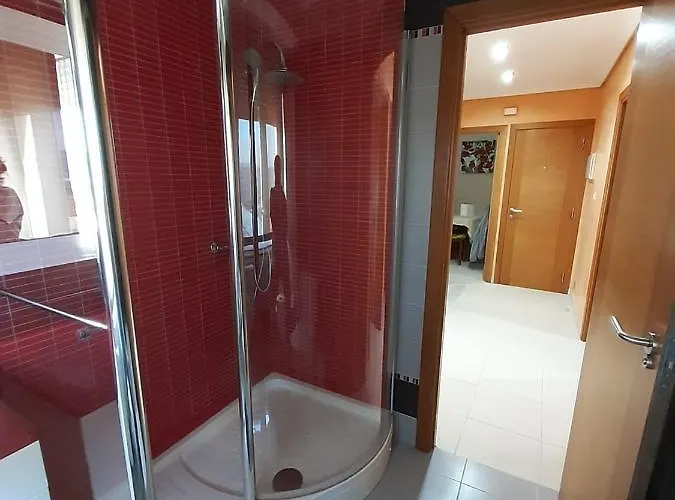 Rua A Plaza La Constitucion 16 *